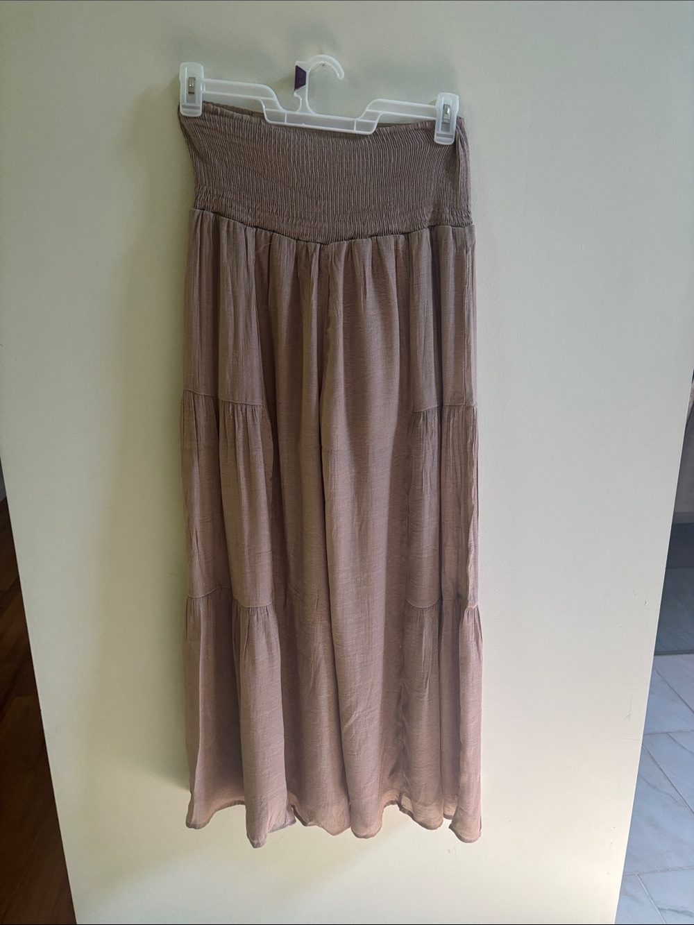 Women's Taupe Tiered Wide Legged Pants with Tie Waist - Picture 3 of 6